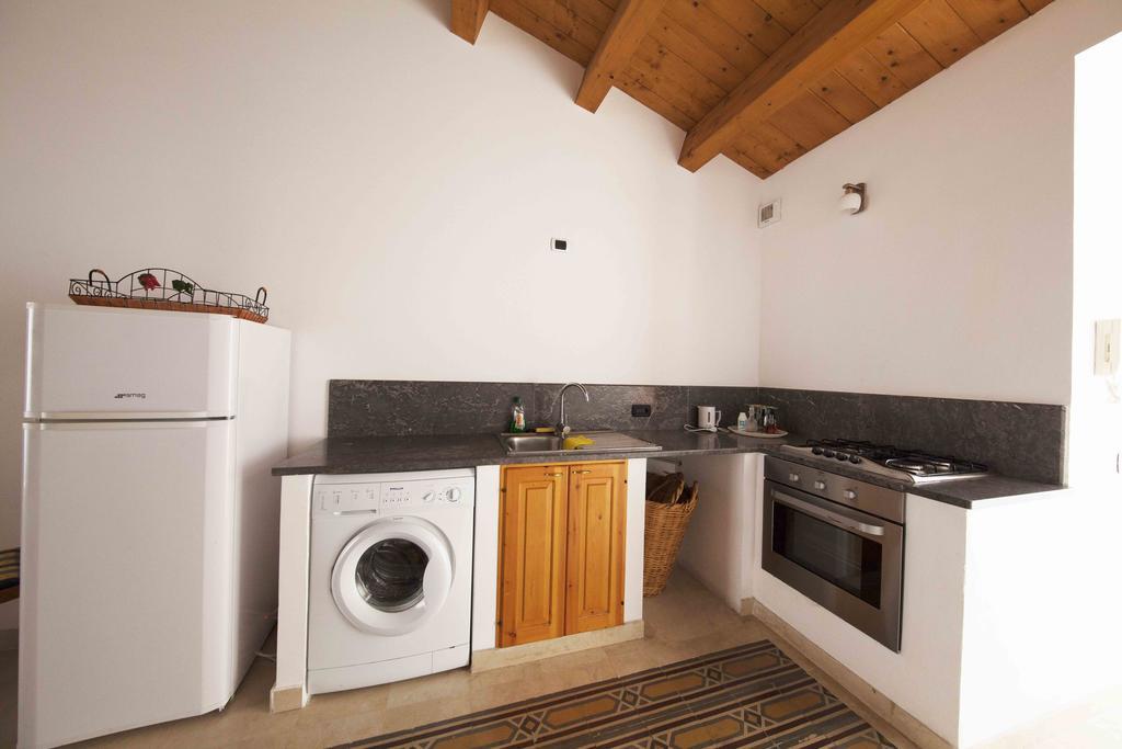 Gioeni Apartment Cefalu Exterior photo